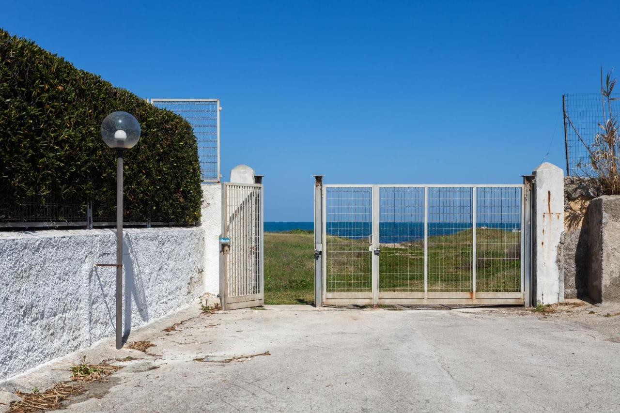 Casalmare Apartments One Step From The Sea Mola di Bari Buitenkant foto