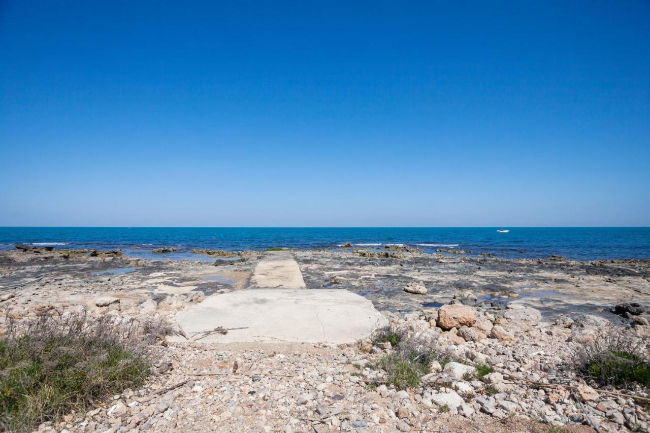 Casalmare Apartments One Step From The Sea Mola di Bari Buitenkant foto