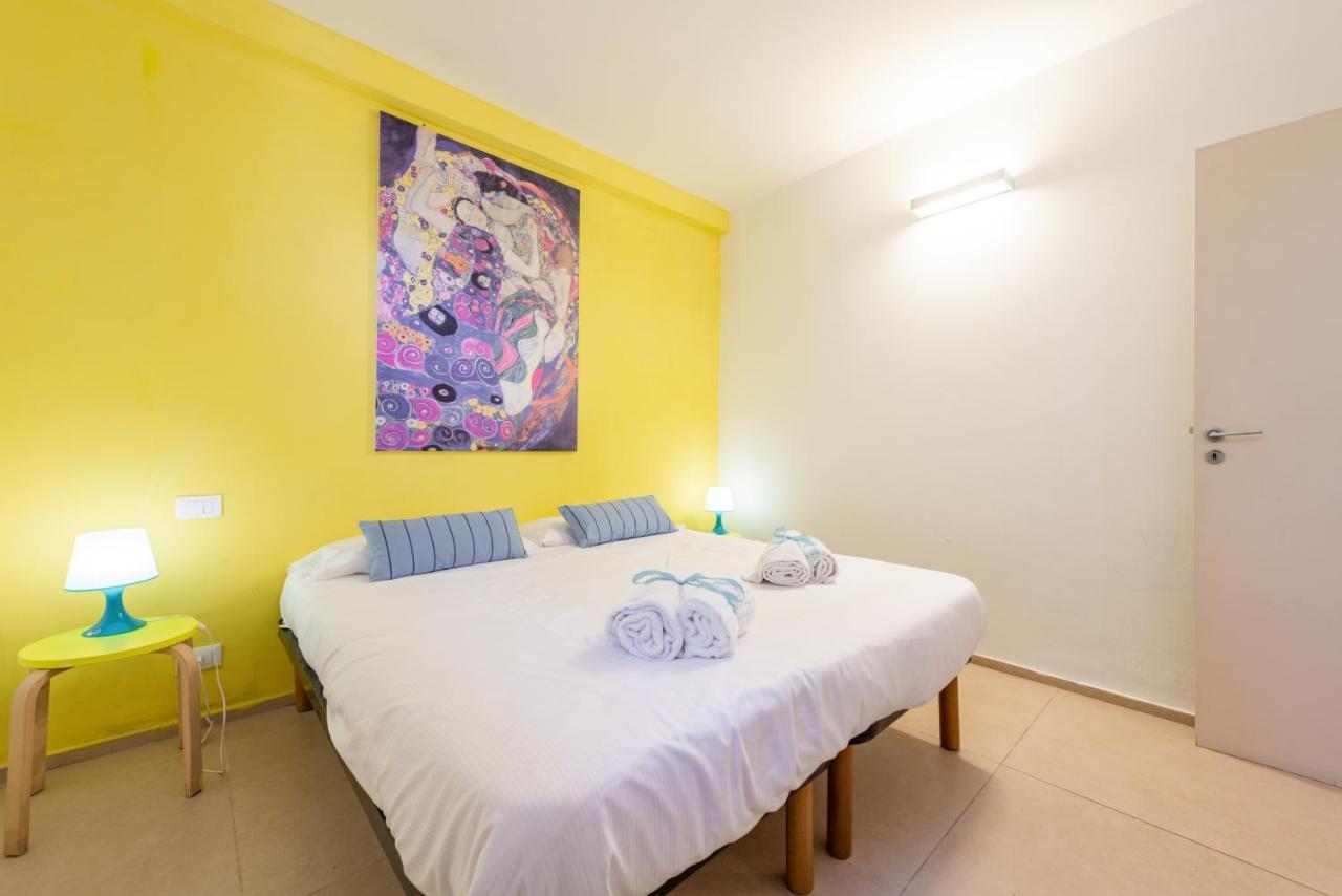 Casalmare Apartments One Step From The Sea Mola di Bari Buitenkant foto